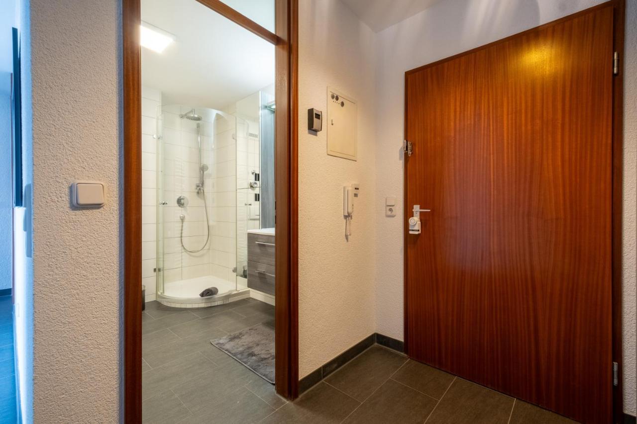 Nature Terminal Apartment - Unterwegs Zuhause Steinenbronn Eksteriør bilde