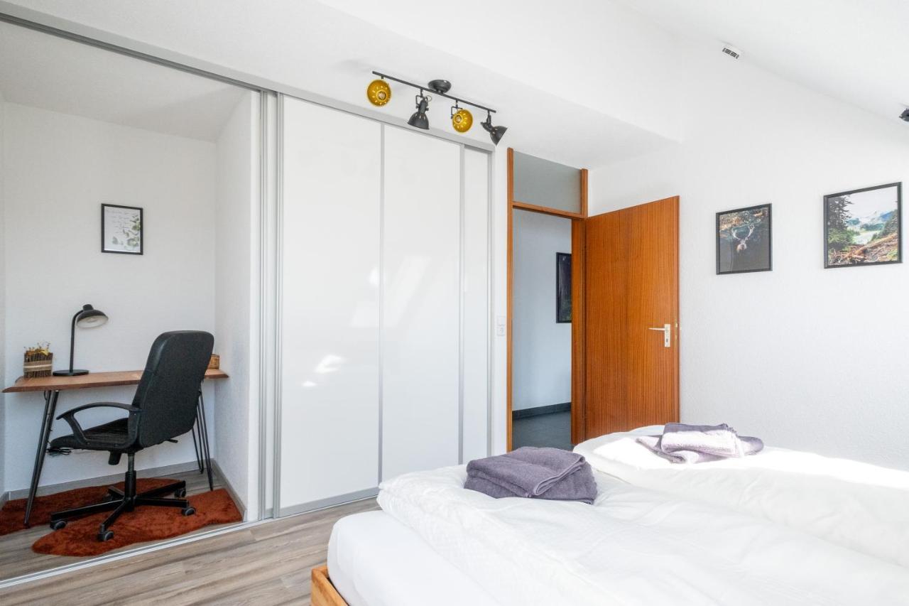 Nature Terminal Apartment - Unterwegs Zuhause Steinenbronn Eksteriør bilde