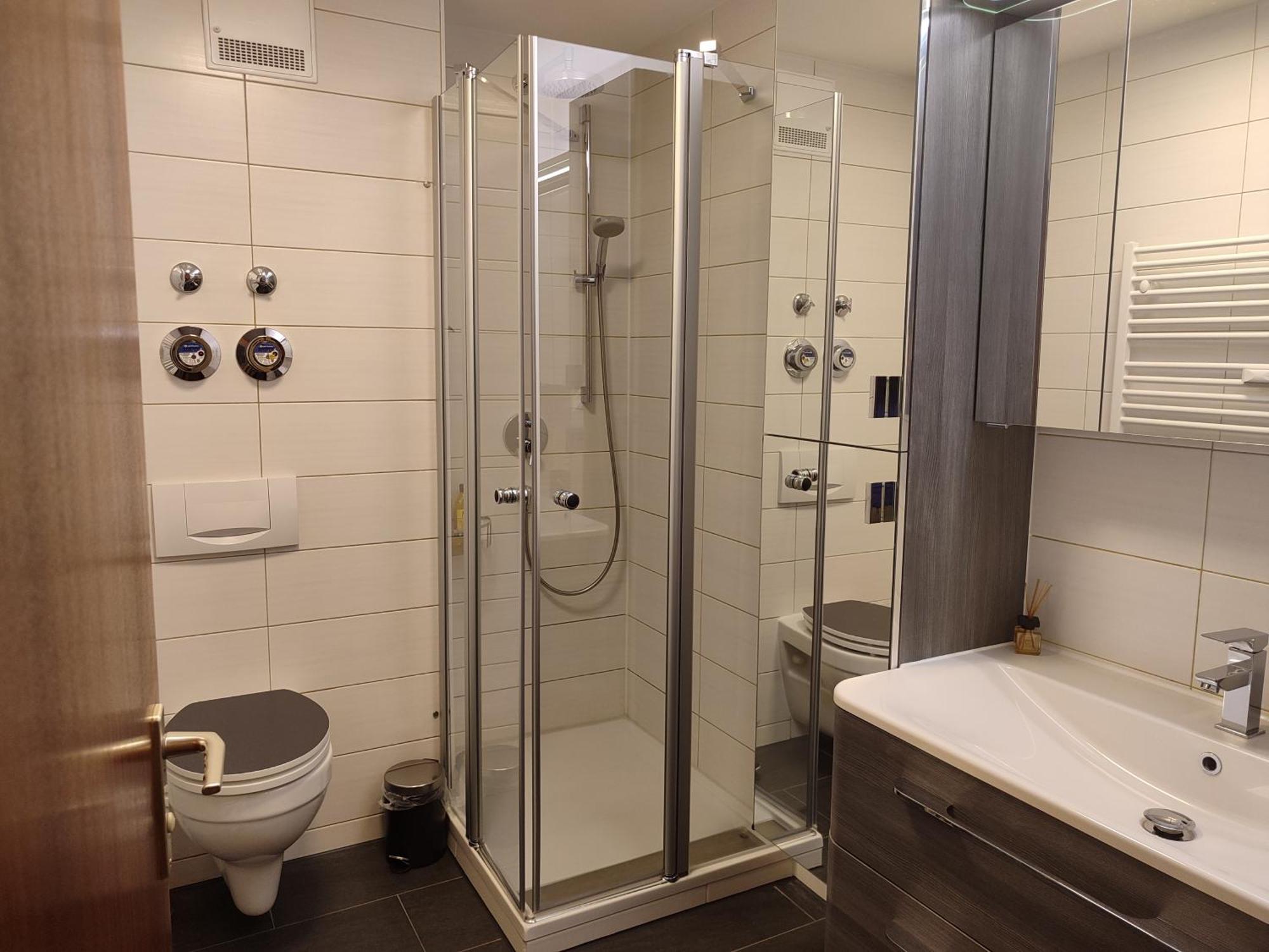 Nature Terminal Apartment - Unterwegs Zuhause Steinenbronn Eksteriør bilde